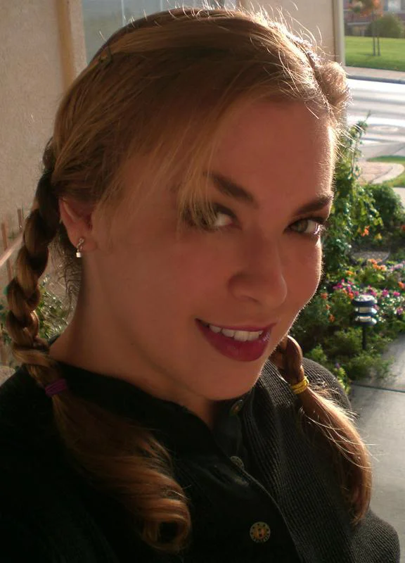 Carolyn Farino